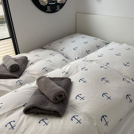 Hausboot Fjord Claudia Schleswig Hotel Ngoại thất bức ảnh