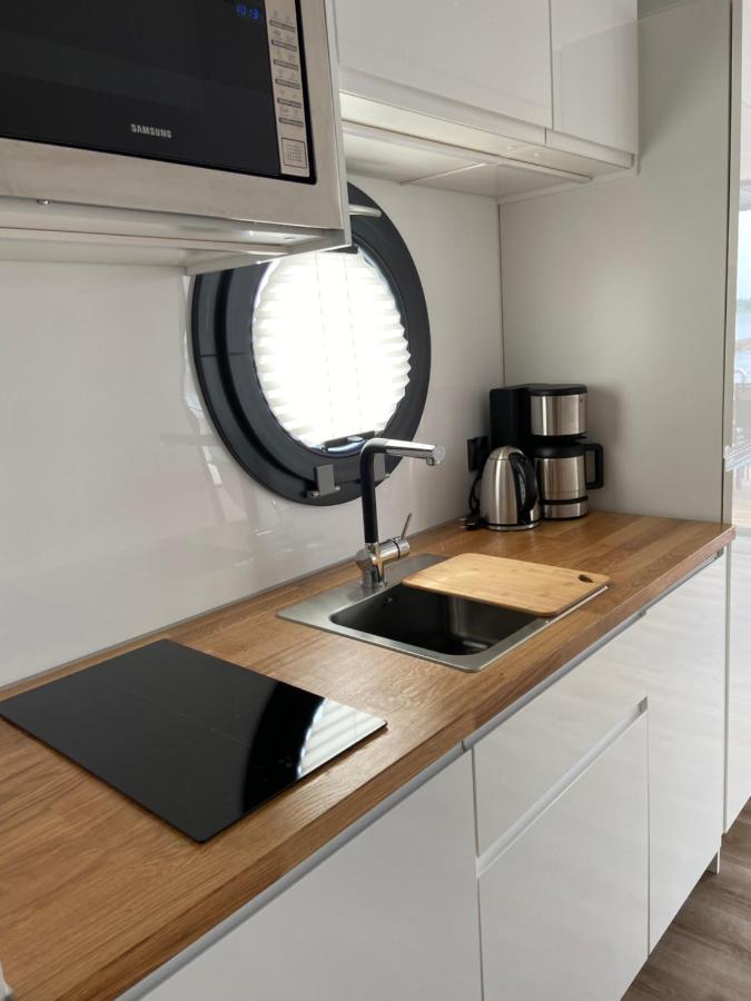 Hausboot Fjord Claudia Schleswig Hotel Ngoại thất bức ảnh