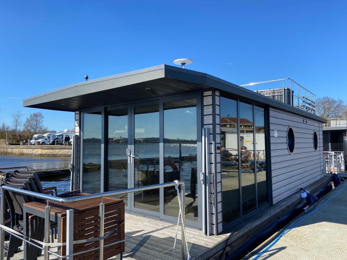 Hausboot Fjord Claudia Schleswig Hotel Ngoại thất bức ảnh