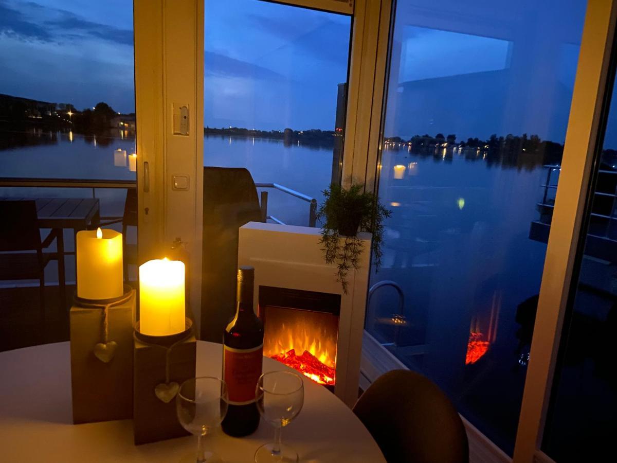 Hausboot Fjord Claudia Schleswig Hotel Ngoại thất bức ảnh