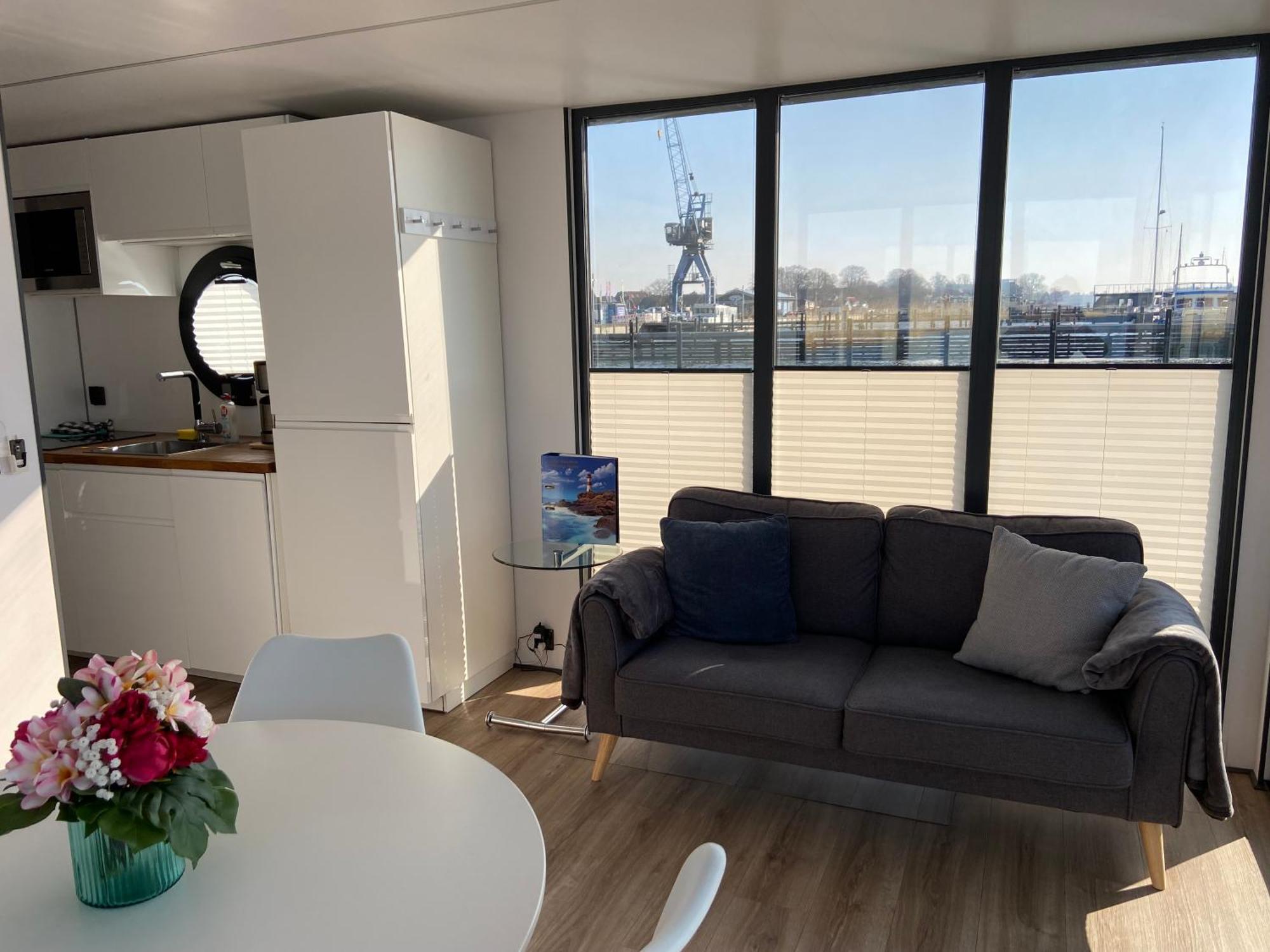 Hausboot Fjord Claudia Schleswig Hotel Ngoại thất bức ảnh